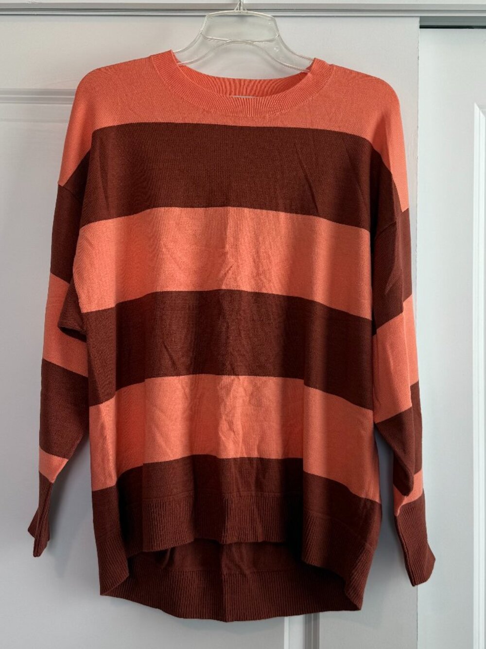 Loft Peach Striped Crew Neck Sweater Size Medium Excellent Condition